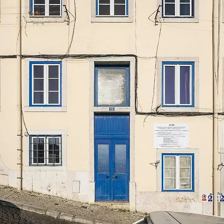 Whome Historic Centre Modern Masterpiece W River Views Apartment Lisbon