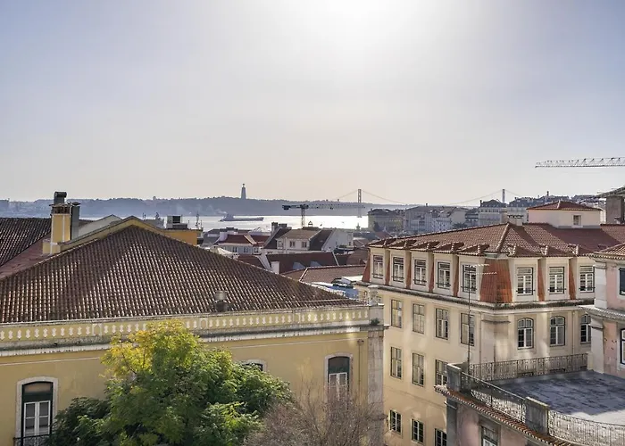 아파트 Whome Historic Centre Modern Masterpiece W River Views *