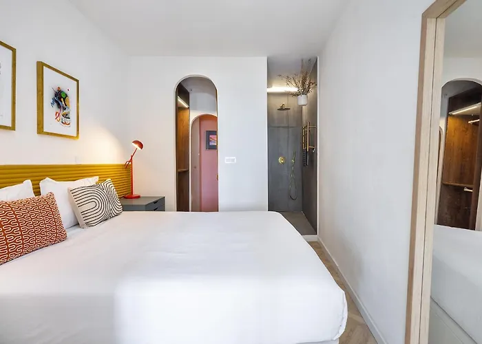 Whome Historic Centre Modern Masterpiece W River Views 아파트 *