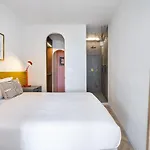 Whome Historic Centre Modern Masterpiece W River Views Lägenhet *